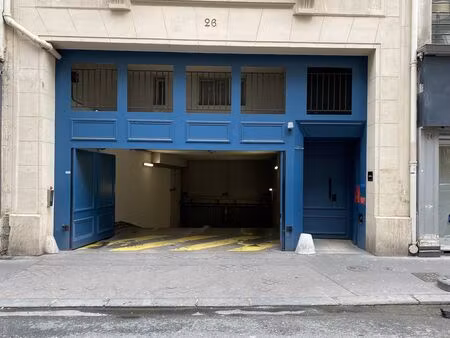 box a louer au 26 rue faubourg poissonnière