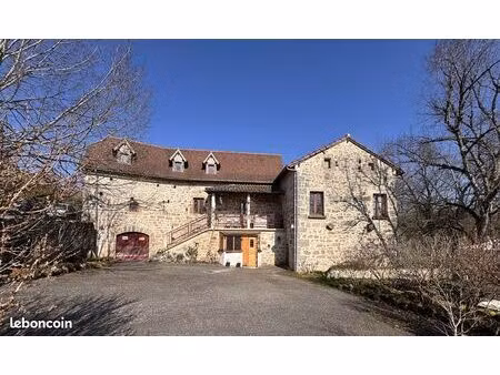 maison 6 pièces 138 m²