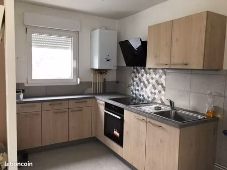 t2 50 m² une chambre avec garage à marchaux