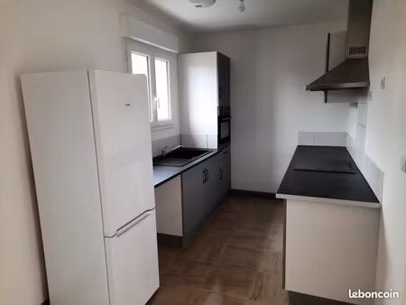 logement de plain-pied de type 2 de 51 m² à louer sur la commune d'availles-en-châtellerau