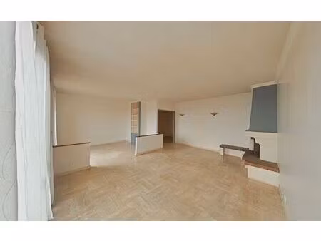 location appartement  m² t-3 à romans-sur-isère  800 €
