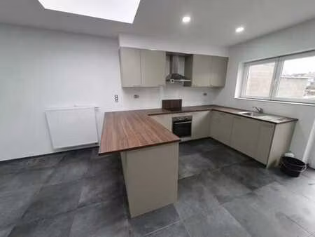 4 chambres + jardin + garage pas de visite avant le 08/04/26