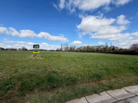 !!! sous compromis !!! terrain à bâtir 14a 88ca !!