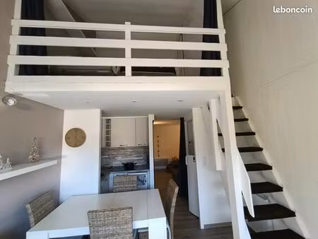 location duplex 40m2 isola 2000