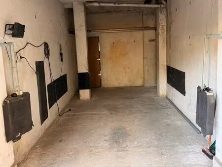 grand garage fermé 20 m² – le cannet mairie – grande hauteur