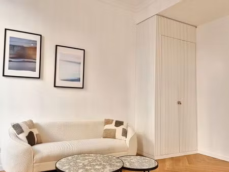 superbe 2p lumineux meublé 33 m² rénové – garibaldi