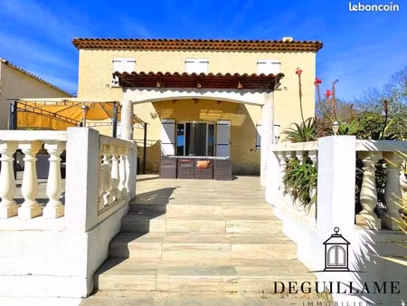 villa 6 pièces 130 m² avec piscine