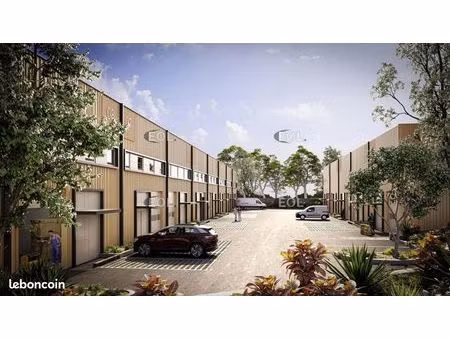 local d'activité 149 m²