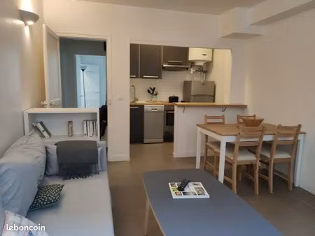 2 pièces meuble 35m2 75018