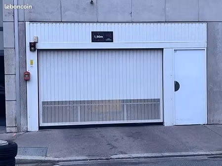 place de parking en sous-sol sécurisée – lyon 3