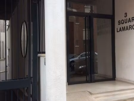 location parking motos