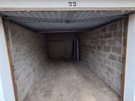 garage villefranche en copropriété privé