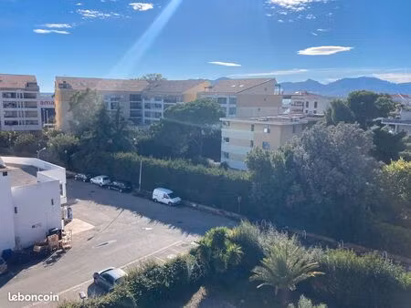 appartement 3 pieces dernier etage