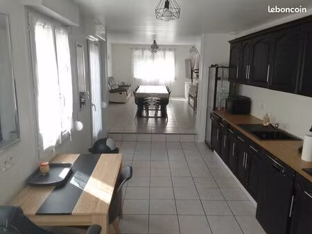 maison rénovée 90 m² – 2/3 chambres – extérieur – guise