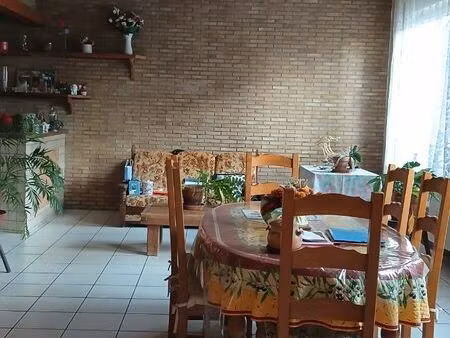 maison d habitation 190m2 avec jardin