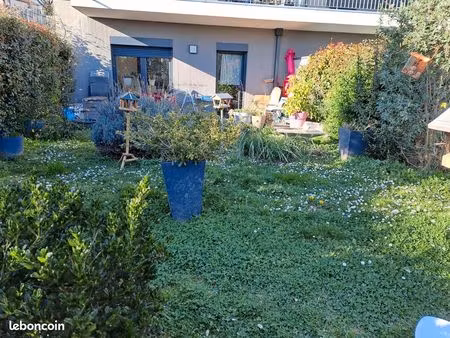 t2 cosy 51 m2   plein sud en rez de jardin