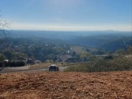 vue panoramique] terrain 1 392m² - secteur montmiandon - annonay