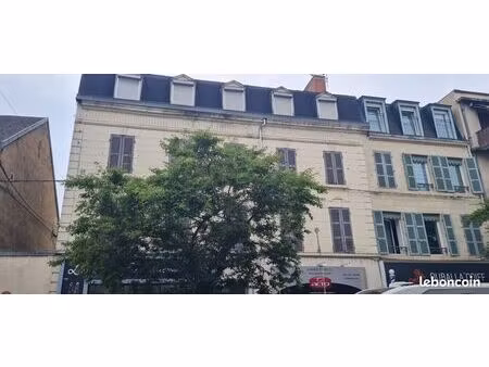 vends immeuble à rénover à montlucon