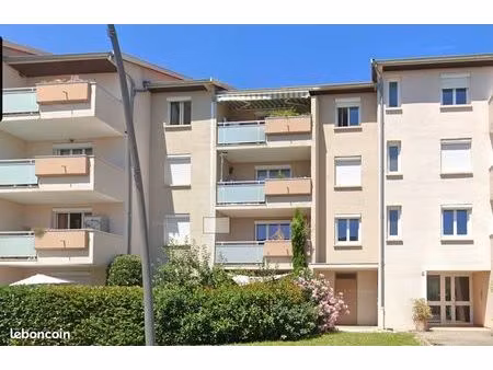 t3 centre de la tour de salvagny