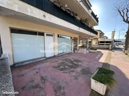 local commercial 60 m² contes
