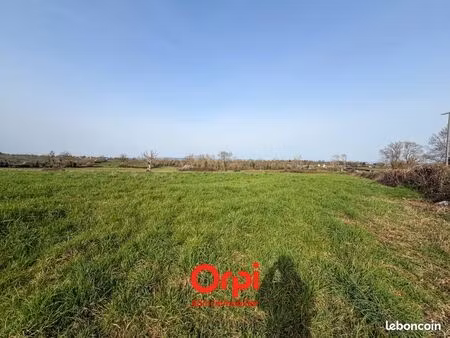 terrain 3 000 m² villebret