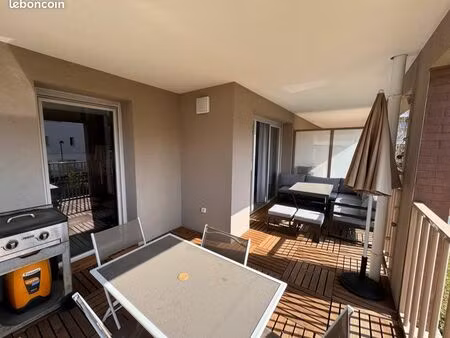 t3 68 m² avec terrasse 15 m² + parking double – résidence récente – sathonay-camp centre