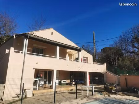 maison + studio avec piscine