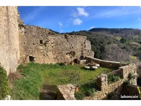 maison 60m2 avec jardin / terrasse + 60m2 de cave