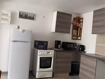 appt t2  en rdc  bourg et comin