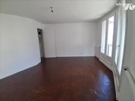 appartement 3 pièces 56 m²