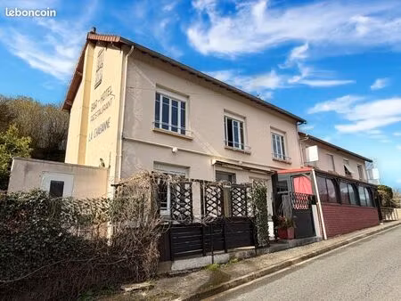 immeuble 12 pièces 311 m²