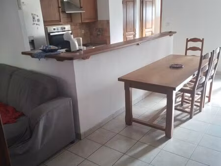 f3  75 m2. rdc rt 20 centre village