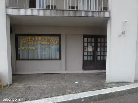 vend local commercial