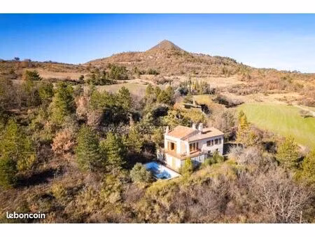 propriété à vendre