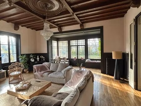 maison 6 pièces  204m2