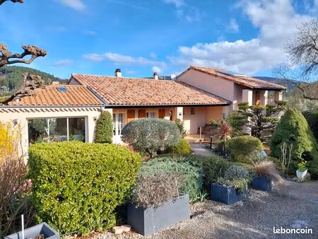 maison 6 pièces 147m2