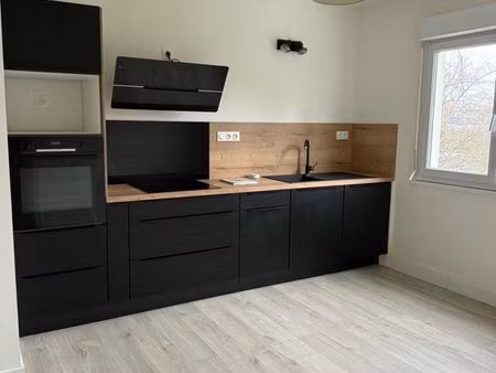 apparemment avec jardin