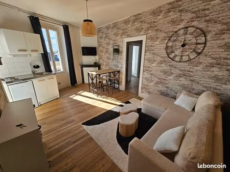 t2 meublé - centre-ville vierzon