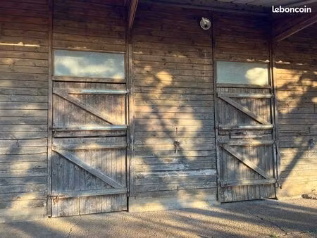 box de stockage sécurisé de 9m2