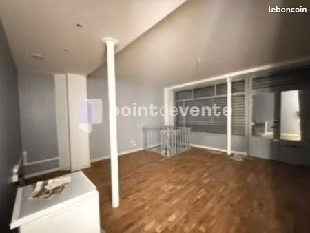 local commercial 49 m²