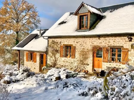 beau potentiel – maison de charme en pierre avec piscine
