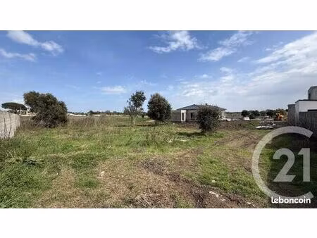 terrain 949 m² borgo