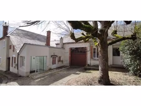 maison 6 pièces 151 m²