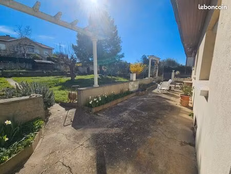 maison 5 pièces 110m²