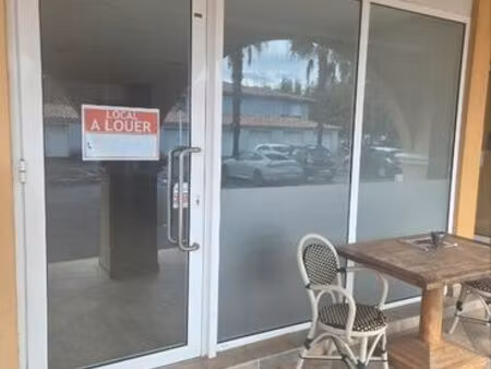 local commercial a louer