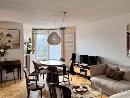 appartement t4 à vendre – parking – cours d’herbouville (lyon)