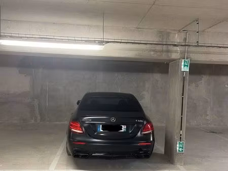 10 parking secteur mairie