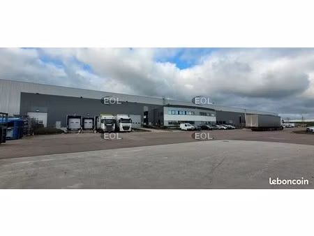local logistique 6 309 m²
