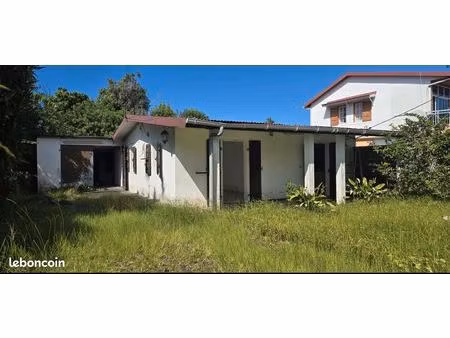 maison f3/4 de 89 m2 habitable / terrain de 427 m2