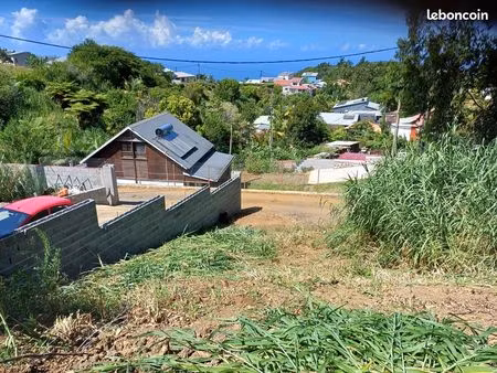 terrain a vendre piton goyave petite ile